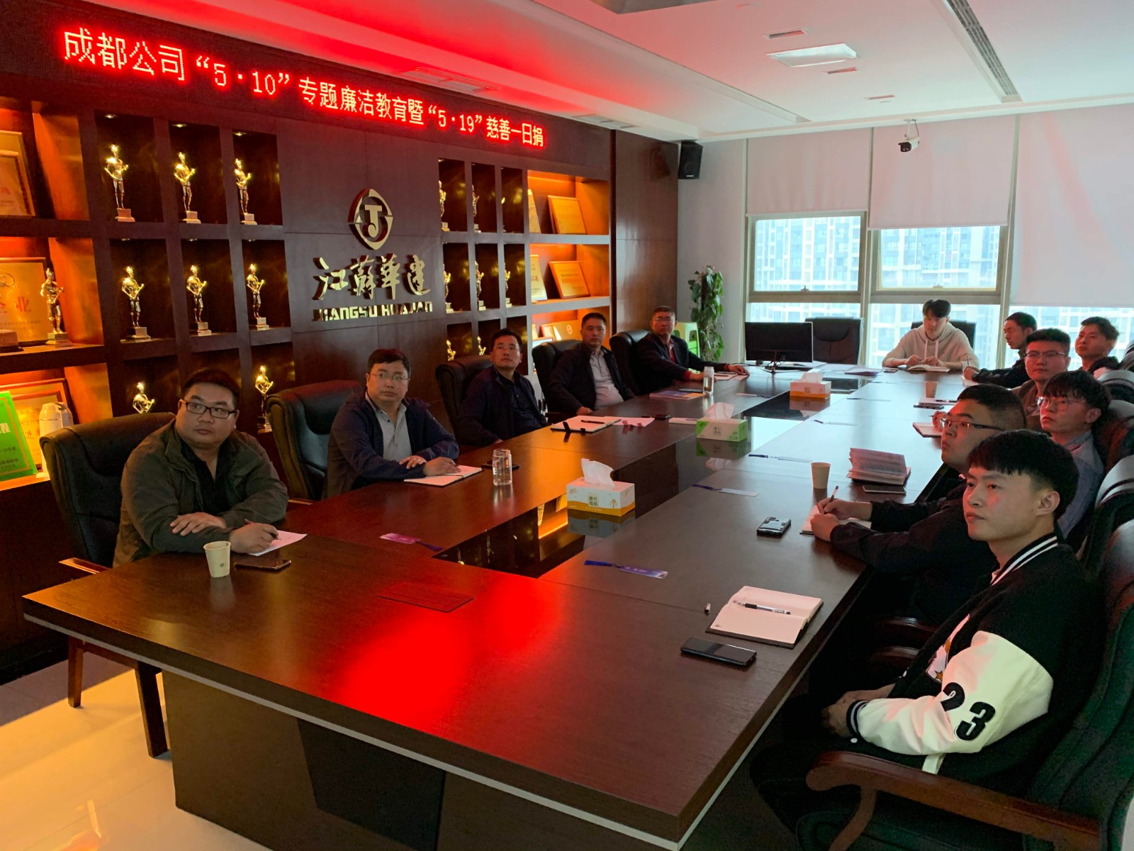 1652946960460325.jpg 1652946960460325.jpg